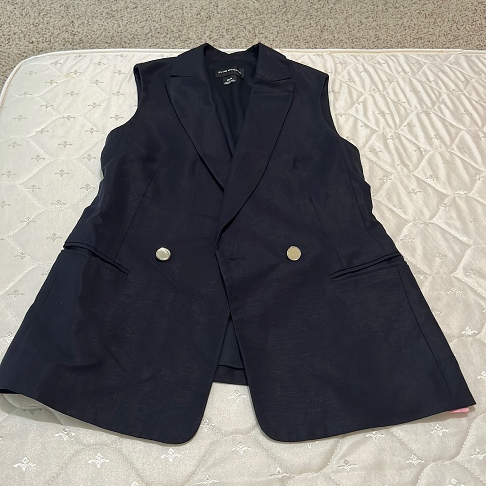 Club Monaco Vest